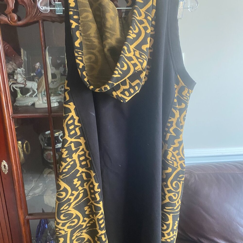 DARKWIN  HOODED VEST - Picture 2 of 4